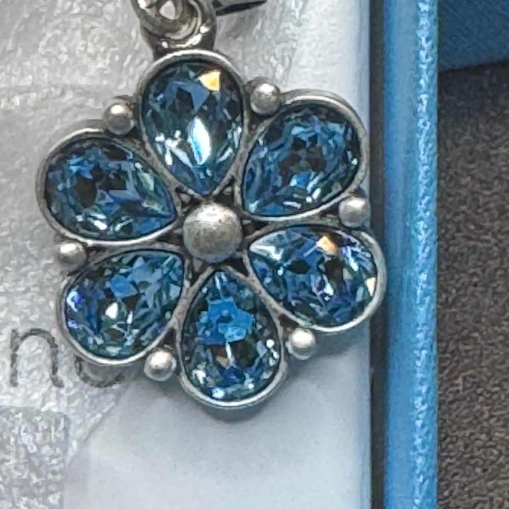 Touchstone Crystal Belle Fleur Earrings. Retired. - Picture 3 of 3
